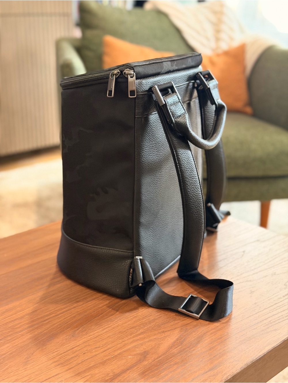 Corkcicle Eola Bucket Wine Cooler Bag Backpack Insualted Black Camo Camping - Picture 3 of 10